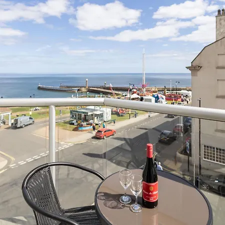 Host & - The Sandbeck Hotel Whitby