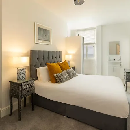 Hotel Host & - The Sandbeck 3*