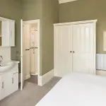 Host & - The Sandbeck Hotel